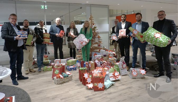 Wunschsterne am Weihnachtsbaum | Taunus-Nachrichten